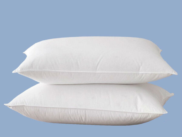 Cropped pillows Nest by Nature